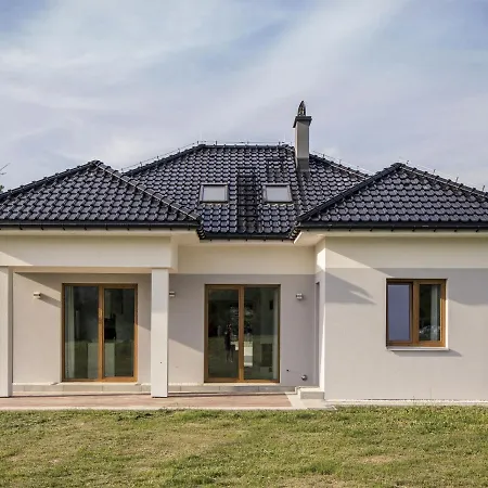 Spacious In With Terrace Villa